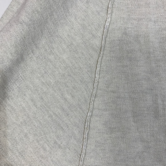 🌸2/$25 NIC + ZOE Heathered Cream Mod Twirl Assymetrical Skirt Knit Sweater - Picture 6 of 6